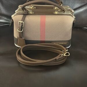 Stylish Tan and Black Checkered Handbag